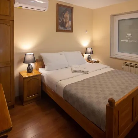 Atos Motel