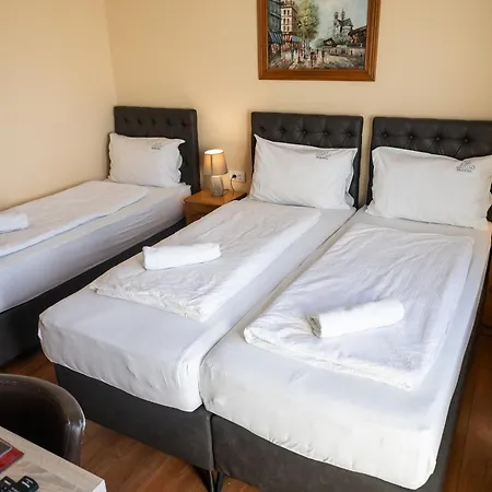 Atos Motel